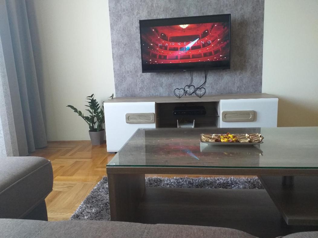 Aphrodite Apartment Podgorica Kültér fotó